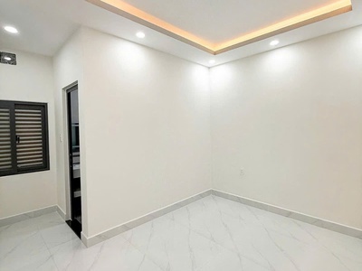Nhà 2 tầng gần VSIP 3 chỉ 1750 1