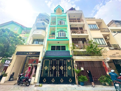 Bán nhà đẹp 5 tầng   22 đặng dung, p. tân định, quận 1 3