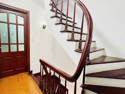 Bán gấp nhà thụy khuê tây hồ - ô tô đỗ cửa, thiết kế hiện đại, 40m2 giá chỉ hơn 9 tỷ 3