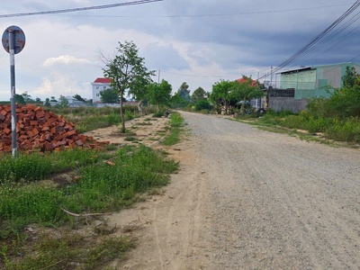 Chính chủ cần bán gấp lô đất siêu đẹp gần trường cấp 3 trần quốc tuấn - thị trấn đắk hà - tỉnh kon 2
