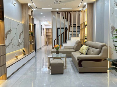 Siêu phẩm lô góc nguyên đúc cảnh ,hoàng mai,1 nhà ra phố,thang máy,sân trươc nhà rộng,nội thât cao 3