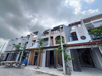 Khu dân cư cao cấp- nhà mới xây- hoàn công-đúng 2tỷ750 0
