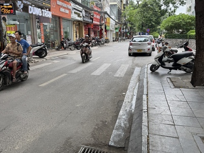 Bán nhà mặt phố nguyễn huy tưởng, thanh xuân trung, thanh xuân, diện tích 60m2, giá chỉ nhỉnh chục 1