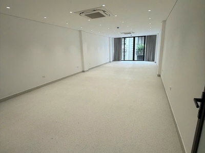 Cho thuê nhà 85m2 8 tầng đường dương khuê, cầu giấy, làm văn phòng, kinh doanh 1