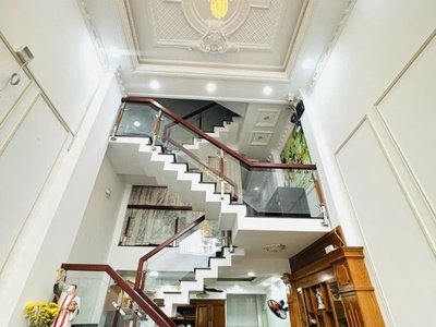 Bán nhà liên khu 5-6 gần chợ 50m2 hẻm 6m thông khu vip ,5tầng nhỉnh 5 tỷ 1