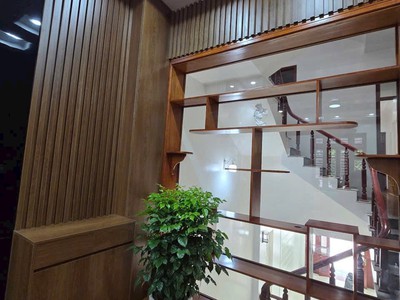 Bán nhà 4 tầng mặt phố Cao Bá Quát, Đông Nam Cường, TP HD, 72m2, mt 4m, 5 ngủ, 6.5 tỷ 0