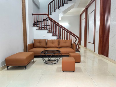Bán căn nhà 3 tầng ngõ khu Vịt Cỏ Hồ Sen, ph Tân Bình, TP HD, 40m2, 3 ngủ, 2.05 tỷ, trung tâm 0