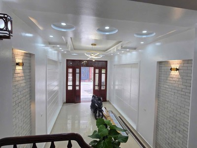 Bán nhà 4 tầng mặt phố Cao Bá Quát, Đông Nam Cường, TP HD, 72m2, mt 4m, 5 ngủ, 6.5 tỷ 4