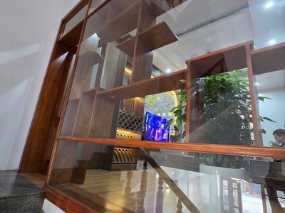 Bán nhà 4 tầng mặt phố Cao Bá Quát, Đông Nam Cường, TP HD, 72m2, mt 4m, 5 ngủ, 6.5 tỷ 6