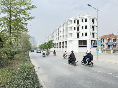 Căn góc Shophouse Mặt Phố Lý Thánh Tông 102,5m2 - Vị Trí Kim Cương, Kế Bên Vinhomes 2