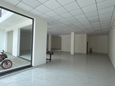 Cho thuê nhà mặt tiền đường lê đình thám hải châu đà nẵng 3 tầng ngang 13m giá tốt 4