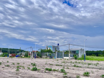 Bán đất phường Hưng Long giá 568 triệu, 140m2, gần trường học liền kề Cụm KCN Minh Hưng 3 3