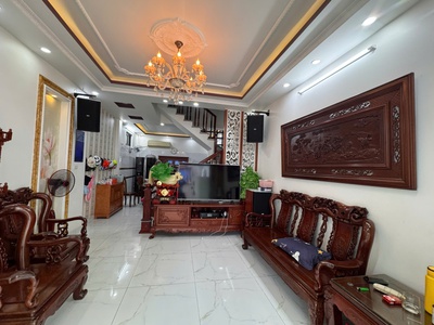 Bán nhà riêng tuyến 2 Đường Phủ Thượng Đoạn.50mx 4 tầng Ôtô đỗ cửa 1