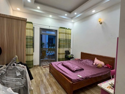Nhà hẻm Bình Thành, Bình Hưng Hòa B, dt 56m2 3 lầu 4pn 4wc giá 5 tỷ 6