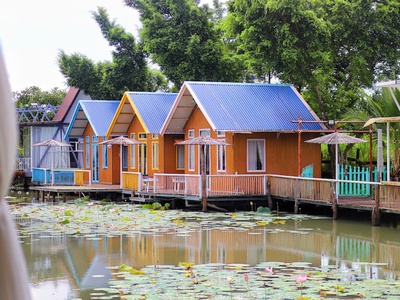 Mùa sen nở tại Bản Đôn Garden 0