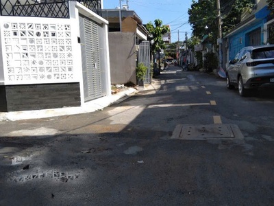 Nhà đẹp ở ngay -2 TẦNG 4x11.5M ngay Lã Xuân Oai Q9. giá chỉ 4.8 tỷ 2
