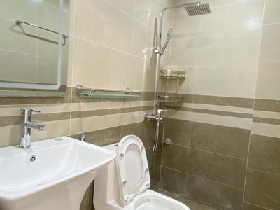 42m2 5 tầng thang máy mới tinh  Trương Định gần bách kinh xây 8.9 tỷ 6