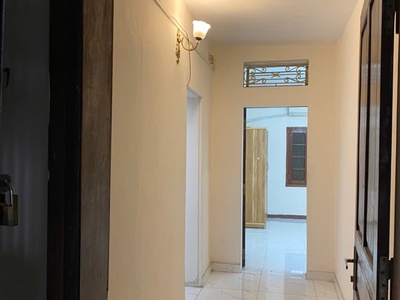 Chính chủ cho thuê tầng 4 tập thể 32A Hào nam đối diện học viện âm nhạc, tiện đi mọi nơi. 5