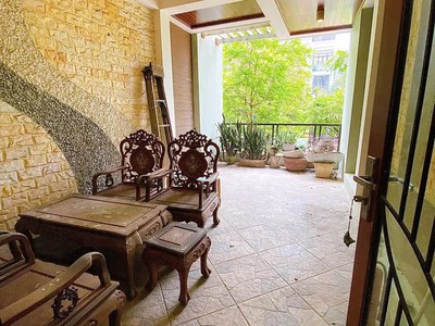 Bán nhà phân lô khương trung   ô tô vòng quanh   view vườn hoa 1