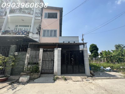 6 . thạnh xuân 43 - q12 - nhà sổ hổng cặp- khu vip - đường 7m thông-  chỉ 2,330 tỷ   2,230 tỷ. 0