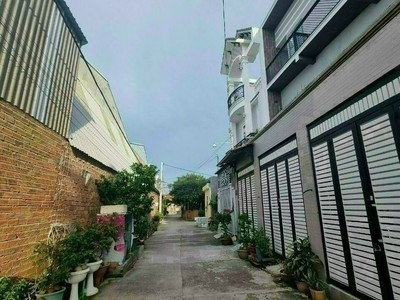 4.  thạnh lộc 47-41m2 thổ cư- ép cọc kiên cố - đường 6m- 2 lầu-4pn--2,890 tỷ /căn 3
