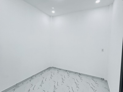 Bán np 5pn, 4wc giá siêu hời 5,6 tỷ tại âu dương lân, q8, hcm 1