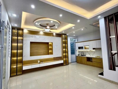  bán nhà kim giang, thanh trì   44m , 4t, 5.7m trước mặt   chỉ 8 tỷ   ô tô đỗ cổng 0