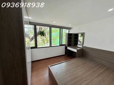 Chỉ 3.6 tỷ-nhà đẹp ở luôn-70m2-lô góc-3 thoáng-3 phòng ngủ-minh khai, hai bà trưng 2