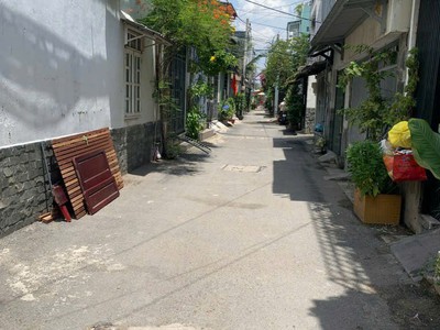 Nhà trung tâm, hẻm xe hơi, pháp lý sạch, giá quá yêu cho vị trí không có căn thứ 2 0