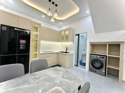 Giảm sốc, ccmn nguyễn khánh toàn 100m2x7t,105 triệu/tháng,ôtô 20m,mt 6m, 24.9 tỷ 2