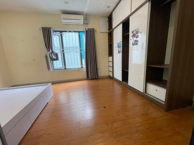 Nhà đẹp phố mỹ đình   nam từ liêm, 31m2, 5 tầng nhỉnh 5 tỷ. gần phố   nhà xây kiên cố   ngõ nông 3