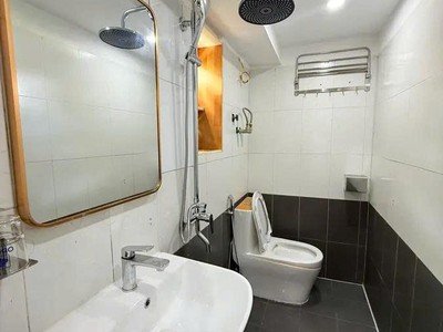 Chỉ 3.6 tỷ-nhà đẹp ở luôn-70m2-lô góc-3 thoáng-3 phòng ngủ-minh khai, hai bà trưng 4