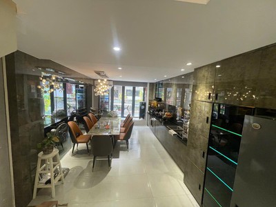 Giảm 1 tỷ bán nhanh nhà 6 tầng, dtsd: 68m2, full nội thất, có thang máy 650kg, kdc đồng 3