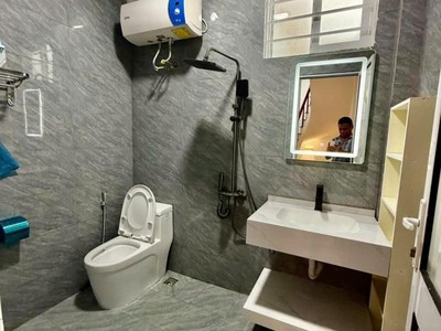  bán nhà kim giang, thanh trì   44m , 4t, 5.7m trước mặt   chỉ 8 tỷ   ô tô đỗ cổng 2