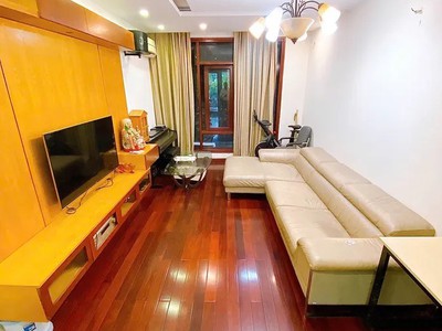 Bán nhà phân lô khương trung   ô tô vòng quanh   view vườn hoa 2