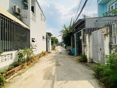 44. thạnh lộc 12 - 25 tỷ sale 5,1 tỷ còn 19,9 tỷ- khu đất 1000m2  ngay trung tâm phường thạnh lộc 2