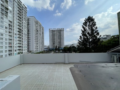 Bàu cát   hxh đỗ   nhà 4 tầng   ngang 5m   50m . chỉ 5.8 tỷ 2
