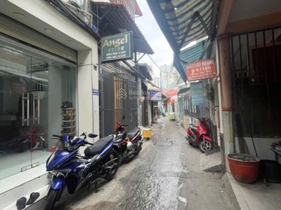 Bán nhà mới gần mt cao lỗ 150m, quận 8 - 2 tầng - đường 3m - chỉ 5.3 tỷ - vuông vức, hoàn công đủ 0