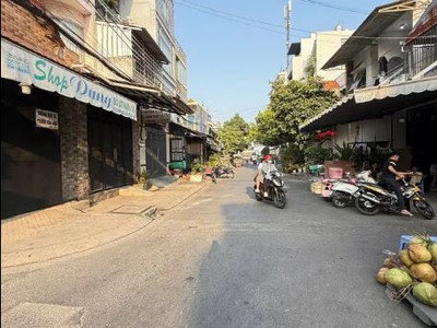 Bán nhà góc 2 mặt tiền phạm ngọc   tân phú   3 tầng   173m    ngay chợ tân hương   giá chỉ 18.2 tỷ 2