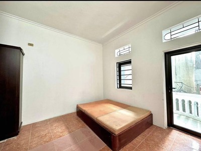 Cho thuê nhà võ thị sáu 3 tầng x 40m2, 2pn, 2 vệ sinh, 8.5 triệu kd onl, nhóm 5 ng, gia đình 3