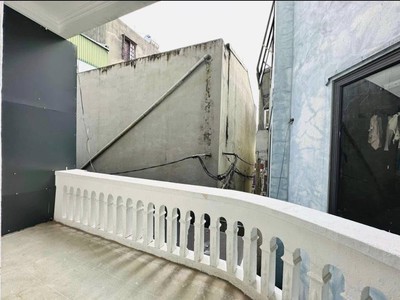 Cho thuê nhà võ thị sáu 3 tầng x 40m2, 2pn, 2 vệ sinh, 8.5 triệu kd onl, nhóm 5 ng, gia đình 4