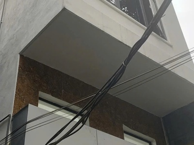 Bán nhà tây sơn 25m2.  4 tầng. măt tiền 3.4m. giá  7.4 tỷ đống đa hà nội 0