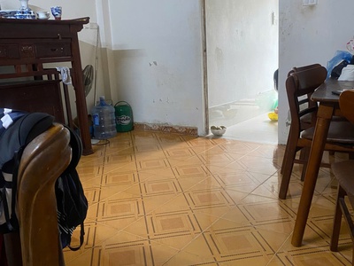 Bán nhà bạch đằng 27m2. 3 tầng. mặt tiền 4m. giá 6.9 tỷ hai bà trưng hà nội 1