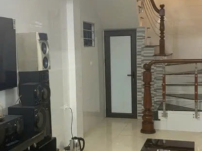 Bán nhà tây sơn 25m2.  4 tầng. măt tiền 3.4m. giá  7.4 tỷ đống đa hà nội 2