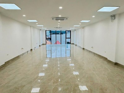 Bán tòa nhà mặt phố hoàng văn thái  - vỉa hè - thang máy - 120m2 - 8 tầng - thông sàn chỉ 75 tỉ 2