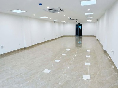 Bán tòa nhà mặt phố hoàng văn thái  - vỉa hè - thang máy - 120m2 - 8 tầng - thông sàn chỉ 75 tỉ 1
