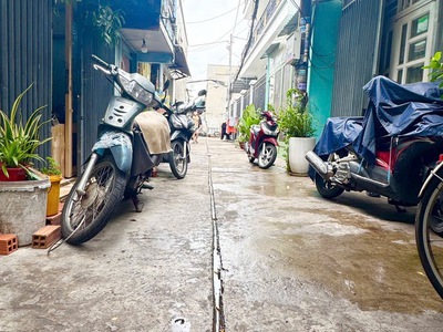 Nhà 3 tầng - nở hậu phú quý - mã lò - bình trị đông a - nhỉnh 1 tỷ 1