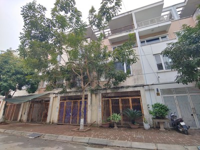 Biệt thự kinh doanh 200m2 mặt đường 39m tại tân tây đô  0915458886 1