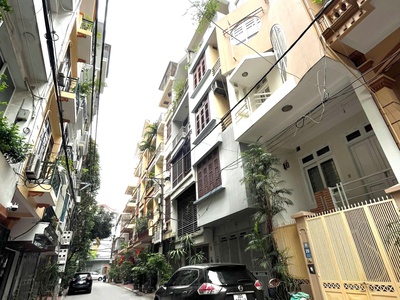 Bán nhà văn cao, phân lô ô tô vào nhà, 5 tầng ở ngay, 45m chỉ 15 tỷ 0