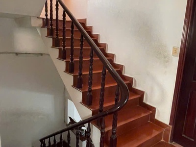 Nhà biệt thự  8x16.5  mặt tiền   cách lê thị riêng 10m   chủ bán gấp về quê ‼ 2